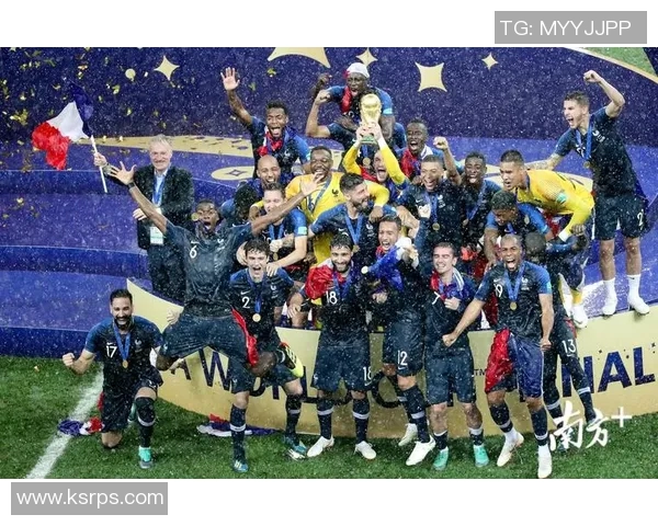 全球足球明星排行榜第五名揭秘他的辉煌成就与职业生涯的精彩瞬间